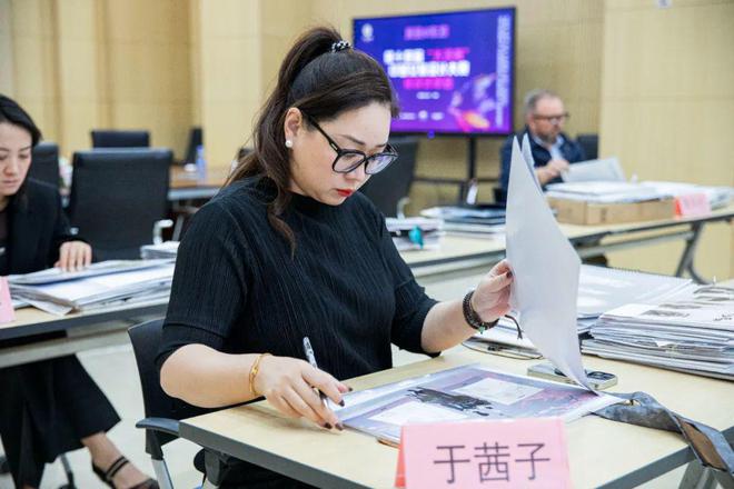 休闲装定制21组入围结果图宣布-第十四届“大浪杯”中国女装设想大赛初评成果公示(图5)